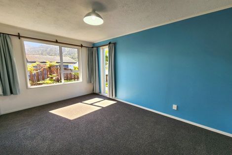 Photo of property in 79 Hall Street, Cobden, Greymouth, 7802