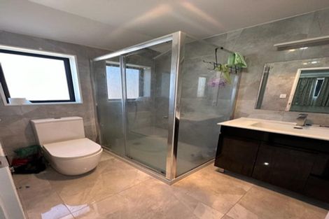 Photo of property in 47 Buckingham Crescent, Papatoetoe, Auckland, 2025