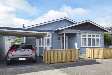 Photo of property in 16 Collins Street, Petone, Lower Hutt, 5012