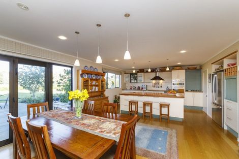 Photo of property in 906 Reid Line East, Bunnythorpe, Palmerston North, 4481