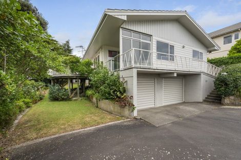 Photo of property in 10 Randall Place, Hospital Hill, Napier, 4110