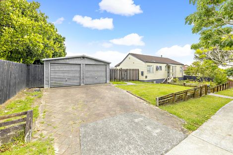 Photo of property in 17 Trounson Avenue, Clendon Park, Auckland, 2103