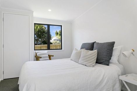 Photo of property in 12a Reeves Road, Acacia Bay, Taupo, 3330