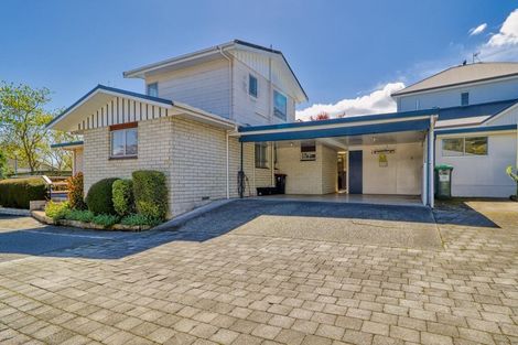 Photo of property in 94 Te Mata Road, Havelock North, 4130