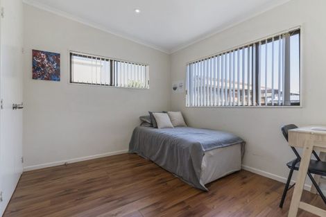 Photo of property in 135 Pigeon Mountain Road, Half Moon Bay, Auckland, 2012