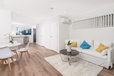 Photo of property in 68 Tukari Lane, Mangere Bridge, Auckland, 2022