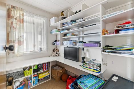 Photo of property in 2 Ashdown Crescent, Feilding, 4702