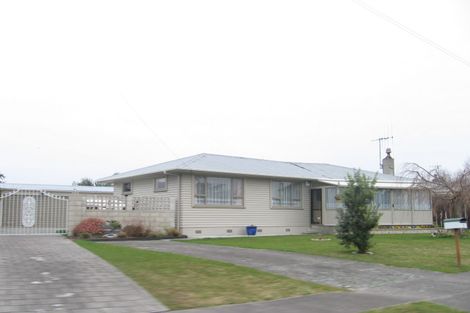 Photo of property in 2 Jarvis Place, Taradale, Napier, 4112
