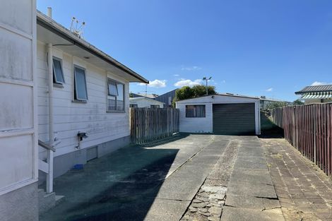 Photo of property in 16 Reelick Avenue, Pakuranga Heights, Auckland, 2010