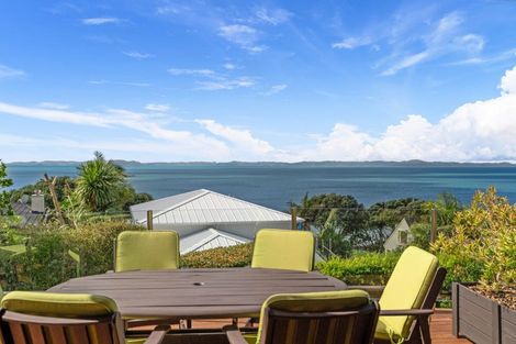 Photo of property in 161 Mellons Bay Road, Mellons Bay, Auckland, 2014