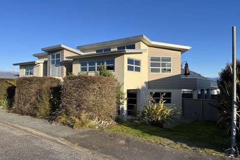 Photo of property in 77 Ahau Street, Moana, 7872