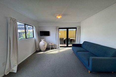 Photo of property in 806a Papamoa Beach Road, Papamoa Beach, Papamoa, 3118