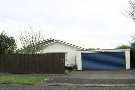 Photo of property in 1 Marnane Terrace, St Andrews, Hamilton, 3200