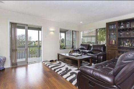 Photo of property in 46 Marendellas Drive, Bucklands Beach, Auckland, 2014