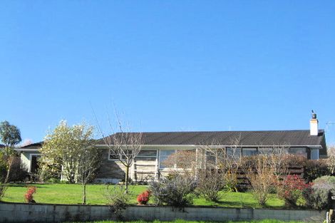 Photo of property in 17 Rakau Street, Havelock North, 4130