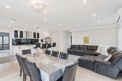 Photo of property in 15 Hughs Way, Flat Bush, Auckland, 2019