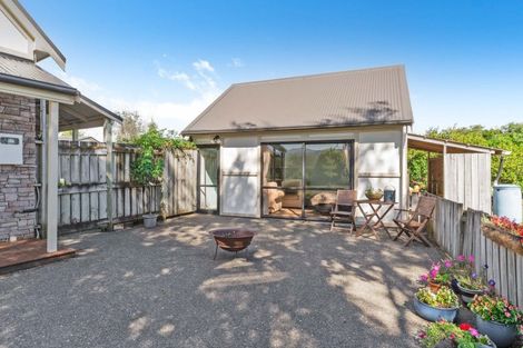 Photo of property in 96b Kent Street, Carterton, 5713