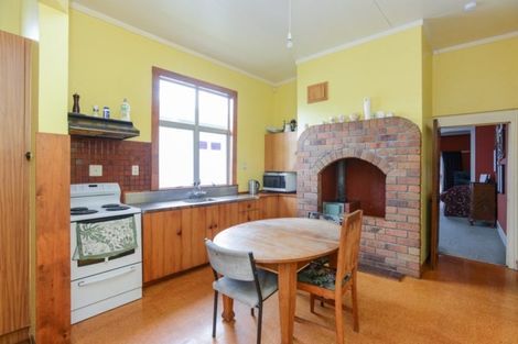 Photo of property in 243 Georges Drive, Napier South, Napier, 4110