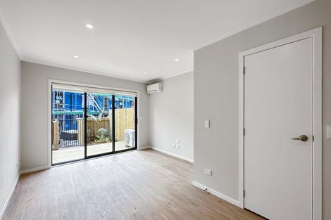 Photo of property in 43/125b Metcalfe Road, Ranui, Auckland, 0612