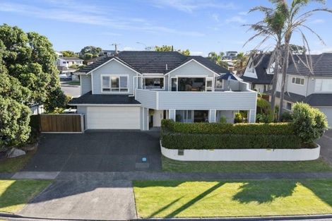 Photo of property in 128 Muricata Avenue, Mount Maunganui, 3116