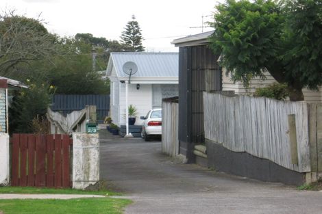 Photo of property in 2/3 Ballance Avenue, Papatoetoe, Auckland, 2104