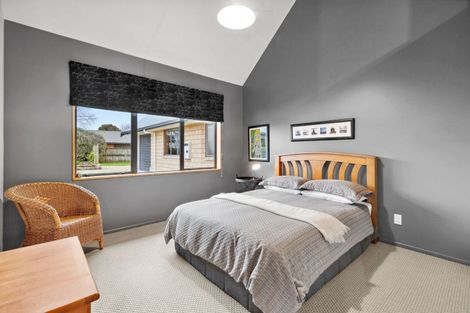 Photo of property in 5 Curnow Place, Leamington, Cambridge, 3432