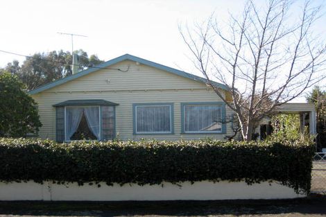 Photo of property in 38 Victoria Street, Carterton, 5713