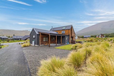 Photo of property in 50 Luge Loop, Castle Hill, 7580