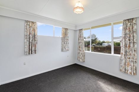 Photo of property in 2 Drake Street, Levin, 5510