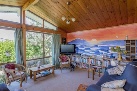 Photo of property in 41 Rangiuru Road, Otaki Beach, Otaki, 5512