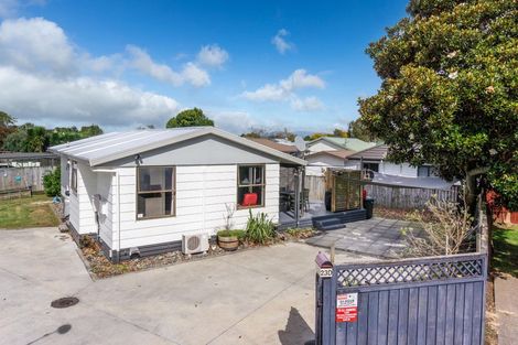 Photo of property in 23d Breckons Avenue, Nawton, Hamilton, 3200