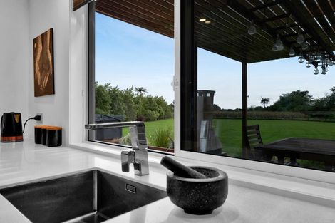 Photo of property in 1253 Upland Road, Egmont Village, Inglewood, 4386