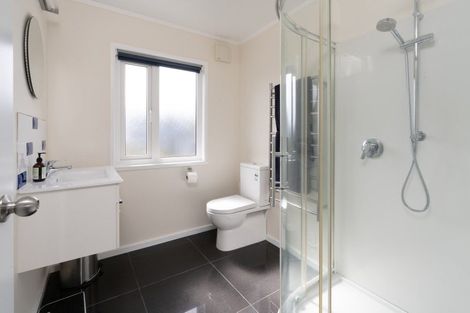 Photo of property in 11 Bay Lair Grove, Island Bay, Wellington, 6023