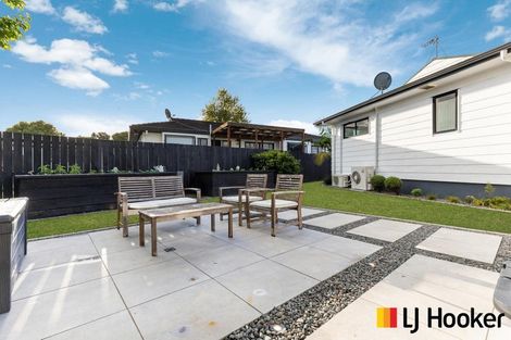 Photo of property in 18 Hadley Wood Drive, Wattle Downs, Auckland, 2103