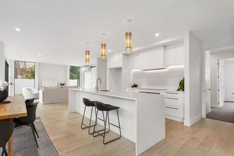 Photo of property in 17b Kirkwood Avenue, Upper Riccarton, Christchurch, 8041