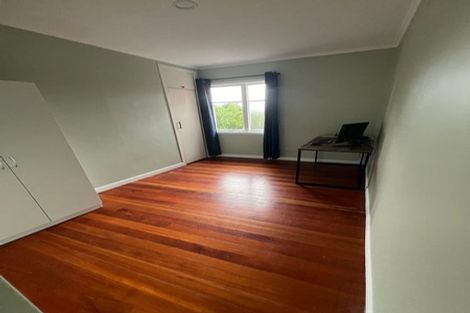 Photo of property in 4/221 Mount Smart Road, Onehunga, Auckland, 1061