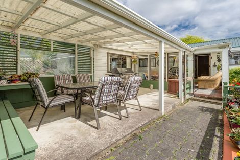 Photo of property in 237 Awa Road, Kumeu, 0891