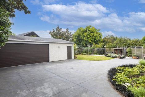 Photo of property in 150 Clyde Road, Burnside, Christchurch, 8053