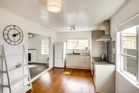 Photo of property in 56 Oldham Avenue, Onekawa, Napier, 4110