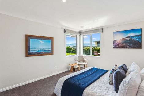 Photo of property in 11 Taranui Way, Paraparaumu Beach, Paraparaumu, 5032