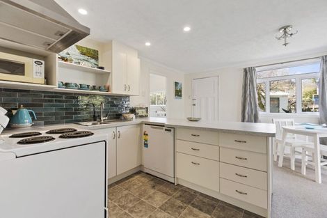 Photo of property in 175 Huatoki Street, Upper Vogeltown, New Plymouth, 4310
