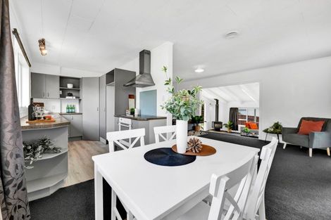 Photo of property in 168 Omata Road, Blagdon, New Plymouth, 4310