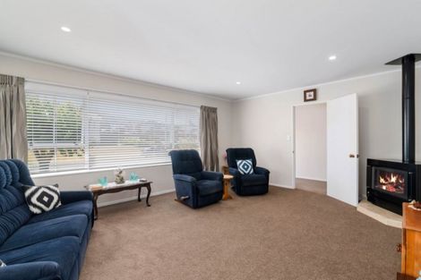 Photo of property in 24 Tawavale Street, Pukehangi, Rotorua, 3015