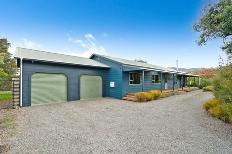 Photo of property in 92 Revans Street, Featherston, 5710