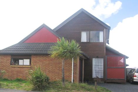 Photo of property in 36 Ashton Fitchett Drive, Brooklyn, Wellington, 6021