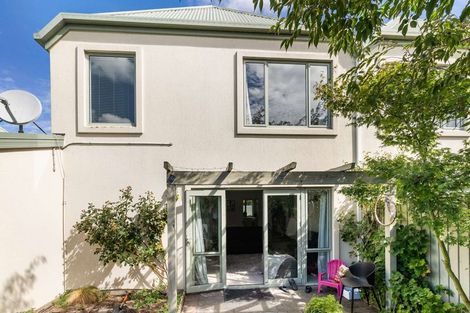 Photo of property in 4/61 Champion Street, Edgeware, Christchurch, 8013