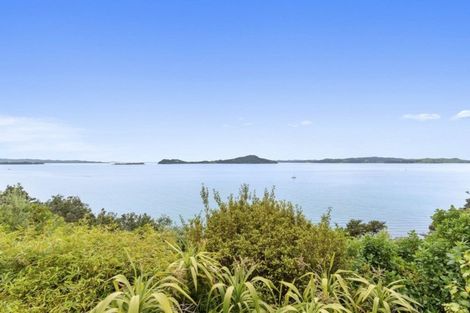Photo of property in 91 Kawakawa Bay Coast Road, Kawakawa Bay, Papakura, 2585