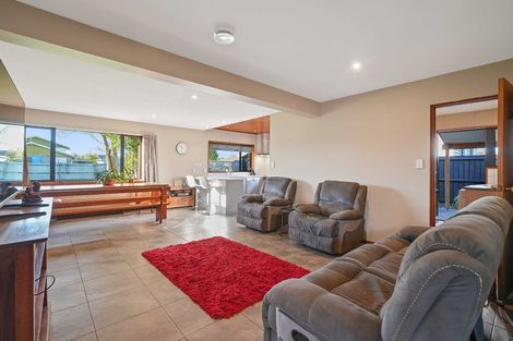Photo of property in 4 Chamberlain Lane, Rangiora, 7400