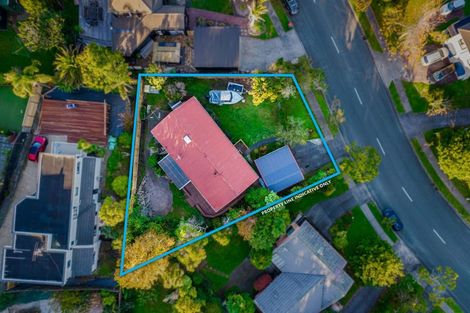 Photo of property in 124 West Harbour Drive, West Harbour, Auckland, 0618