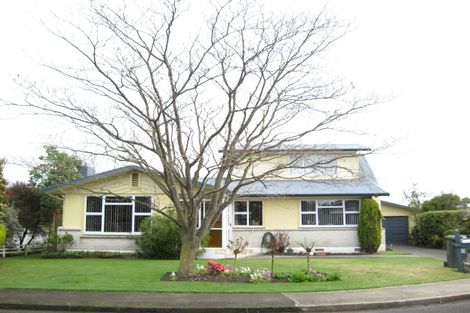 Photo of property in 11 Carl Avenue, Havelock North, 4130